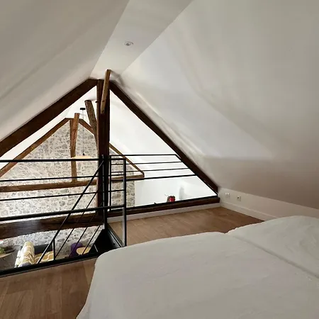 Logis Du Pressoir Suzanne Hébergement de vacances Sainte-Suzanne (Mayenne)
